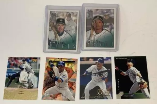Lot of 11 Seattle Mariners Baseball Cards - Upper Deck & Donruss
