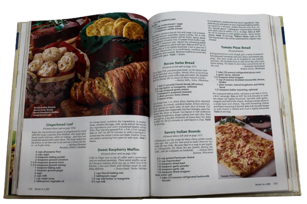 Taste of Home 2000 Quick Cooking Annual Recipes Cookbook - Good Condition