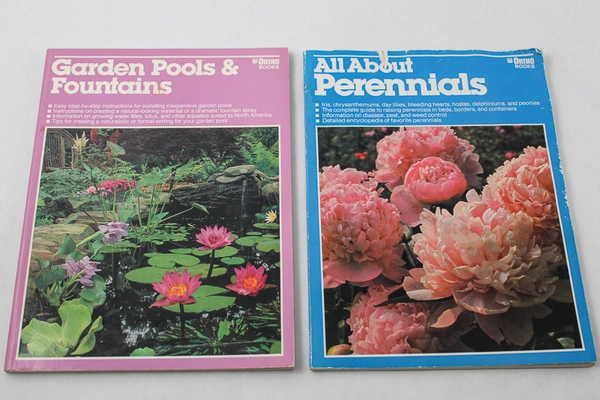 Lot of 4 Ortho Gardening Books Annuals Ground Covers Pools & Fountains