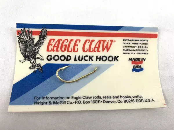 Lot of 4 Les Davis Velux Salmon Leaders & 8 Eagle Claw Hooks - Fishing Gear