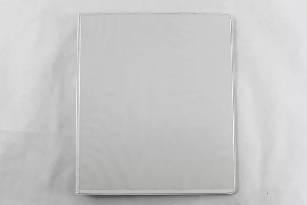 Lot of 4 Pre-Owned White 1-Inch 3-Ring Binders by Avery & Wilson Jones