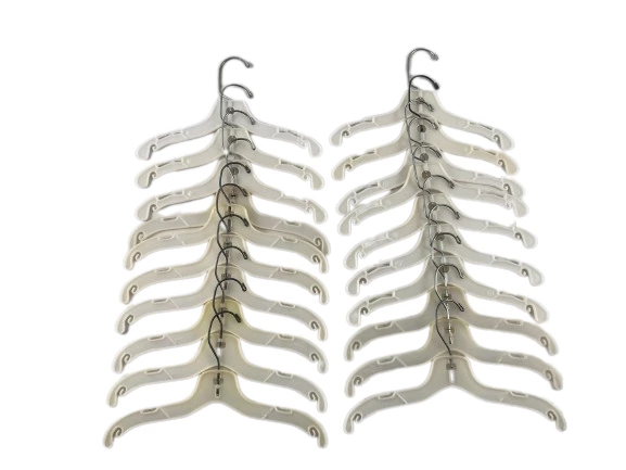 Lot of 20 White Plastic Hangers for Children Kids Pre-Owned Condition