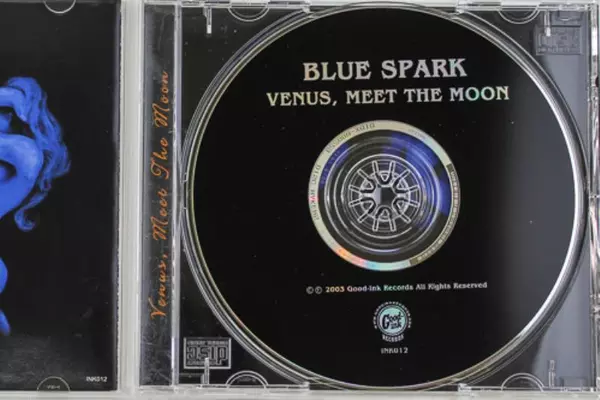 Blue Spark Venus Meet The Moon CD 2003 Good Ink Records Pre-Owned Music
