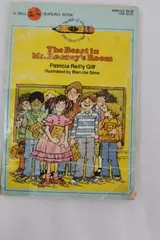 Vintage Dell Yearling Book "The Beast in Ms. Rooney's Room" Giff