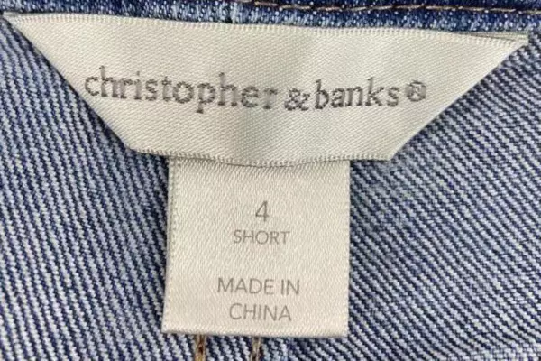 Christopher & Banks Women's Cropped Jeans Size 4 Short Dark Wash Good Condition