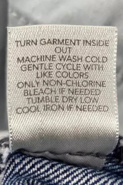 Christopher & Banks Women's Cropped Jeans Size 4 Short Dark Wash Good Condition