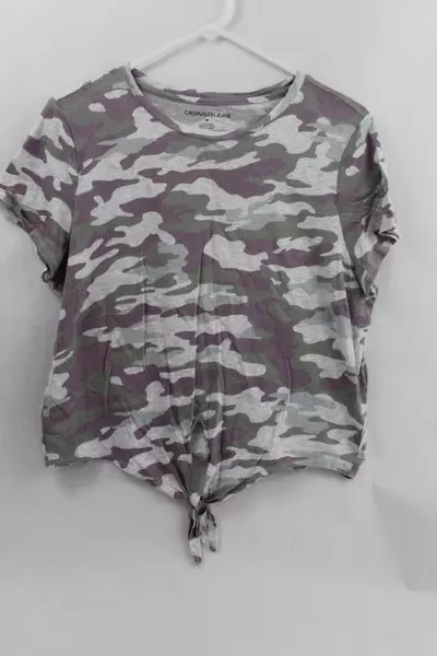 Calvin Klein Women's Camouflage Crop Top M Purple Gray Short Sleeve Top