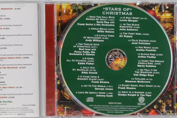 Stars of Christmas CD - Aretha Franklin, Frank Sinatra, Johnny Cash - Pre-Owned