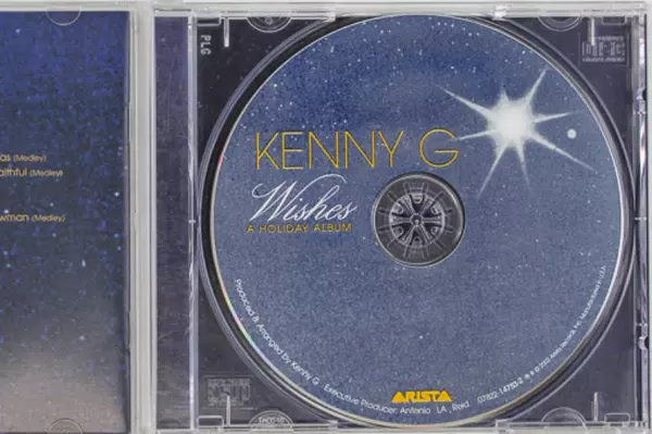 Kenny G Wishes A Holiday Album CD 2002 Arista Records Pre-Owned Music