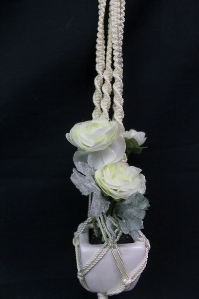 Lot of 4 Vintage Home Decor: Flowers, Macramé Hanger, Shaker & Stones