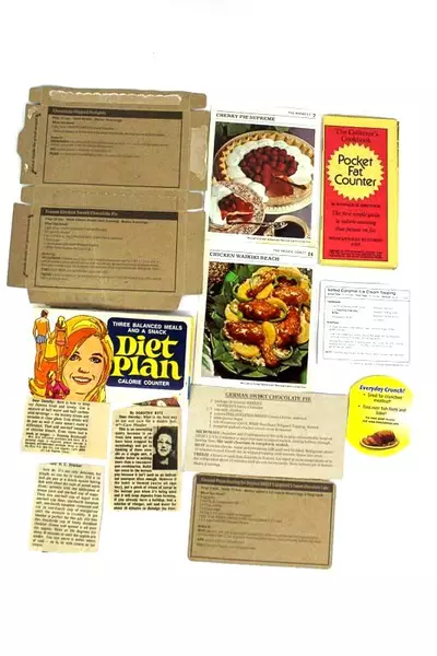 Lot of Vintage Recipe Clippings & Diet Plans - Handwritten & Printed Ephemera