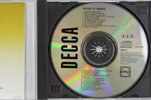 The Best of Liberace Music CD 1972 MCA Records - Cracked Case, As Is