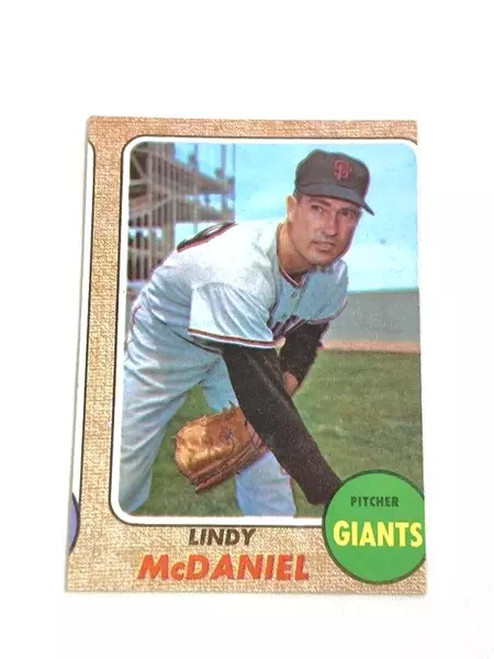 Vintage Topps 1968 Baseball Card #545 Lindy McDaniel Mis-Cut Giants