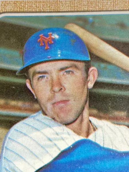 Vintage 1968 Topps Jerry Grote Mis-Cut Baseball Card New York Mets #582