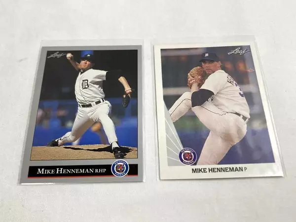Lot of 2 Vintage 1990-1992 Mike Henneman Tigers Baseball Cards