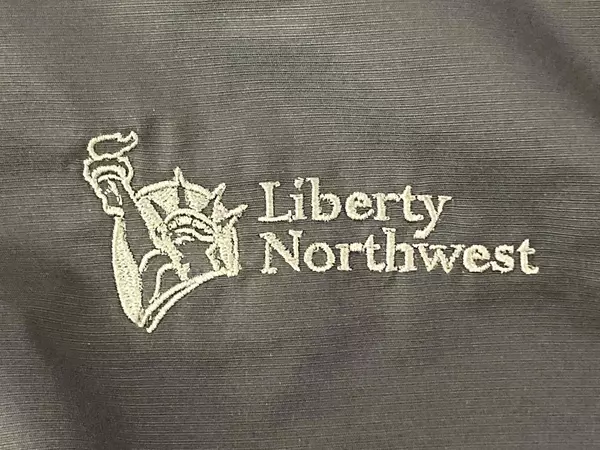 North End XL Black Sweatshirt with Removable Sleeves - Good Pre-Owned Condition