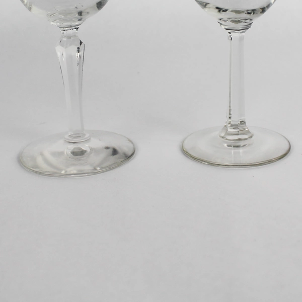 Lot of 2 Crystal Cut Glass Wine & Martini Glasses - Barware Set
