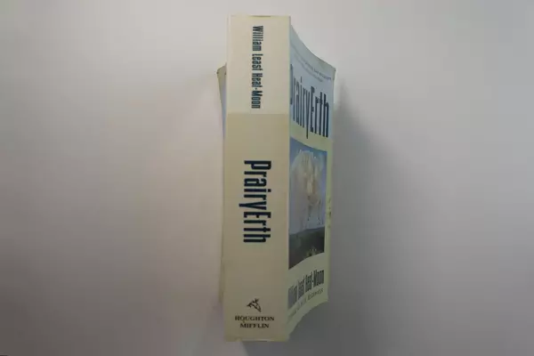 PrairyErth by William Least Heat-Moon 1991 Paperback Novel Pre-Owned