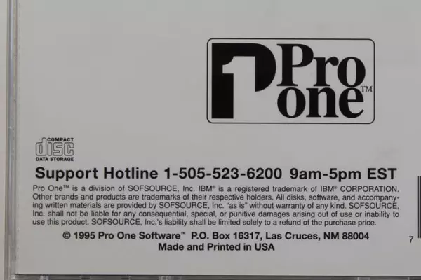 Pro One Multimedia Book Report CD-ROM for Windows 95 - Pre-Owned