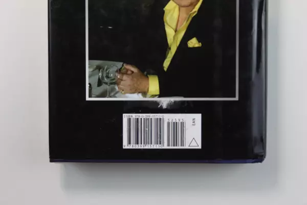 Stuart Woods Strategic Moves Hardcover Book 2011 - Stone Barrington Novel