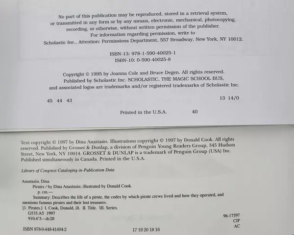 Lot of 2 Children's Books: Magic School Bus Inside Ralphie & Pirates