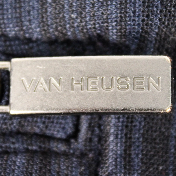 Van Heusen Traveler Men's Navy Blue 1/4 Zip Sweatshirt Jacket M - Good Condition