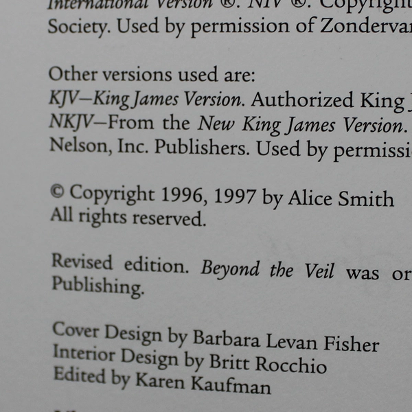 Beyond the Veil by Alice Smith 1997 Paperback Prayer Book - Good Condition