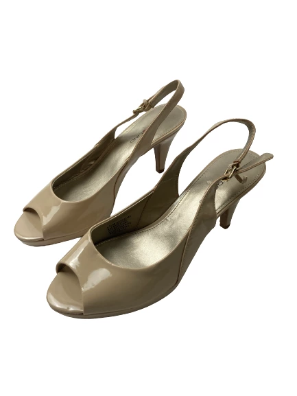 Bandolino Women's Beige Peep Toe Heels 9.5M Adjustable Strap, Good Condition