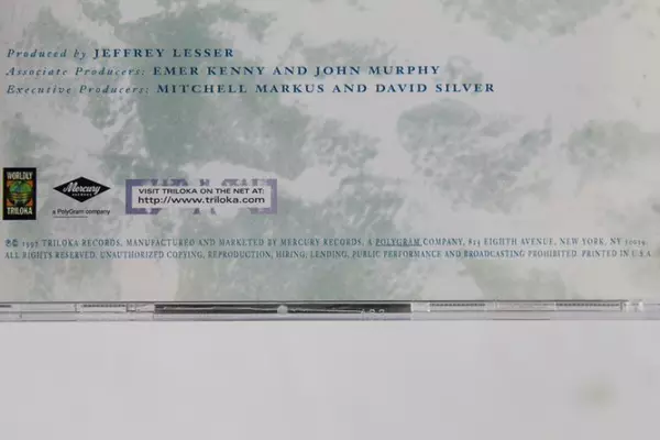 Emer Kenny CD 1997 Folk Pop Triloka Records Pre-Owned As-Is