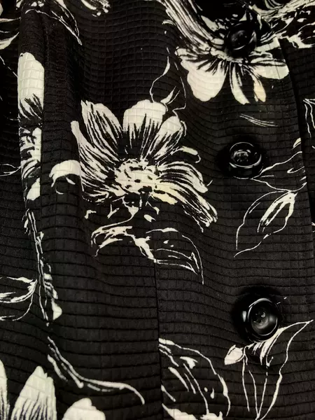 C.J. Banks Women's Floral Jacket Black White XL Very Good Pre-Owned Fashion