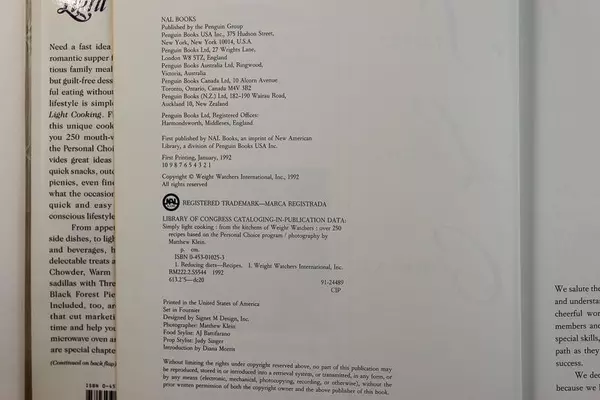 Simply Light Cooking: 250 Healthy Recipes from Weight Watchers Book