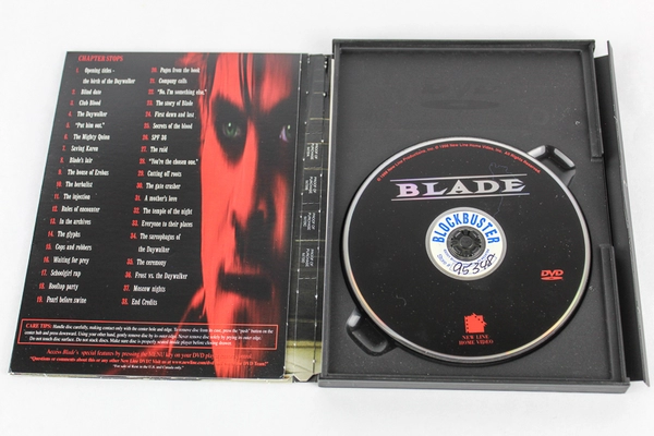 DVD Blade 1998 Wesley Snipes Horror Action Pre-Owned - Collector's Item