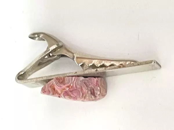 Vintage Silver Tone Men's Rhodochrosite Gemstone Tie Clip - Good Condition