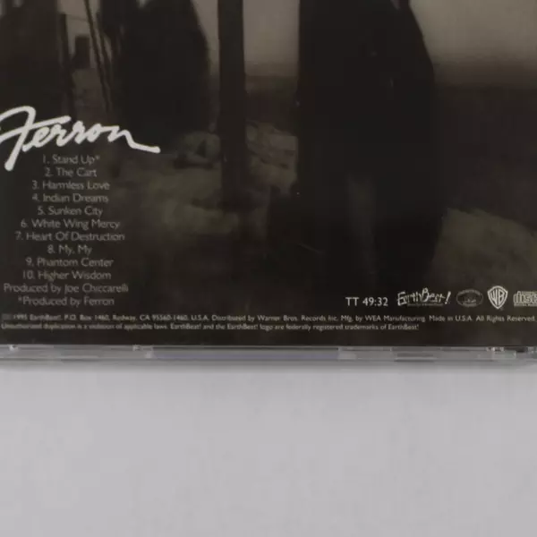 Ferron Phantom Center 1995 CD EarthBeat Records Folk Rock Music Good Condition