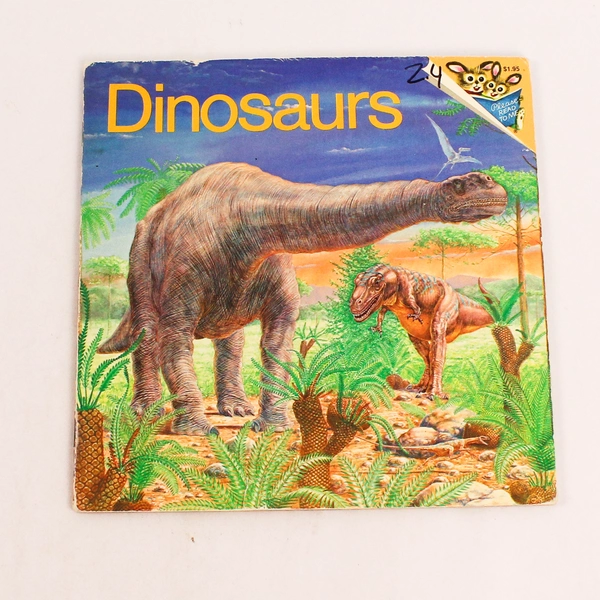 Lot of 2 Children's Easy Reader Books: Animal Cousins & Dinosaurs