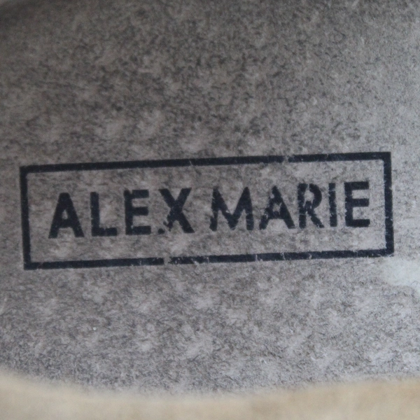 Alex Marie Women's Brown Leather Moccasins Slippers Size 6.5 Kiltie Buckle