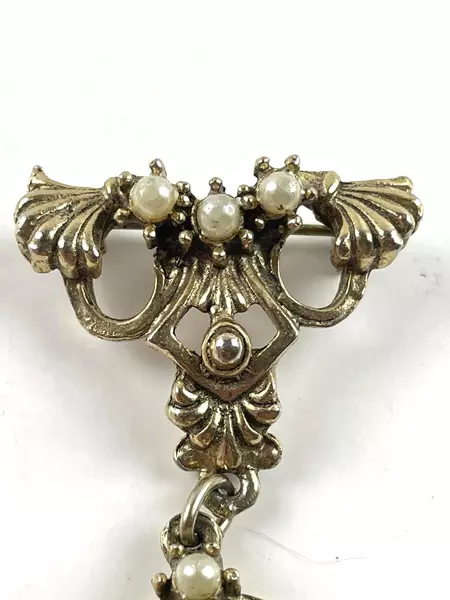 Ornate Gold Tone Jade Glass Brooch Seed Pearls Pin Green Stone