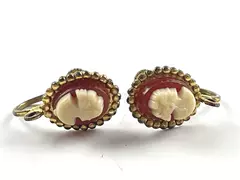 Vintage Gold Tone Hand Carved Shell Cameo Clip on Earrings
