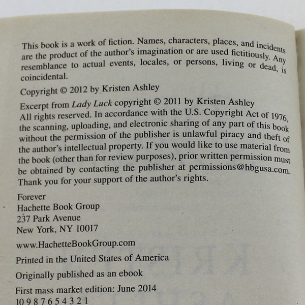 Sweet Dreams by Kristen Ashley 2012 Paperback Novel in Good Condition