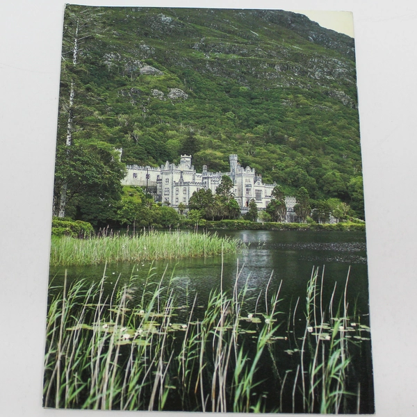 L'Abbaye De Kylemore Un Aperçu Historique Book by John Hinde Limited