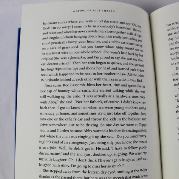 Anne Tyler A Spool of Blue Thread HC Book Alfred Knopf 2015 Good Condition