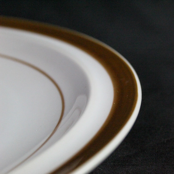 MSI Brown Monterrey Stoneware Serving Platter Oven to Table 12" Diameter