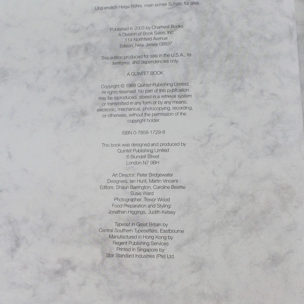 Italian Cooking by John Varnom Hardcover Cookbook 2003 Good Condition