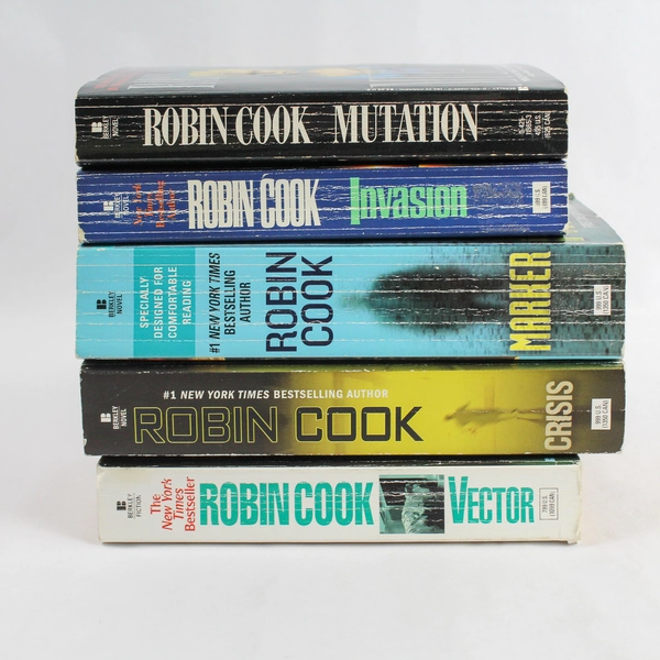 Lot of 5 Robin Cook Medical Thrillers: Mutation, Invasion, Vector & More
