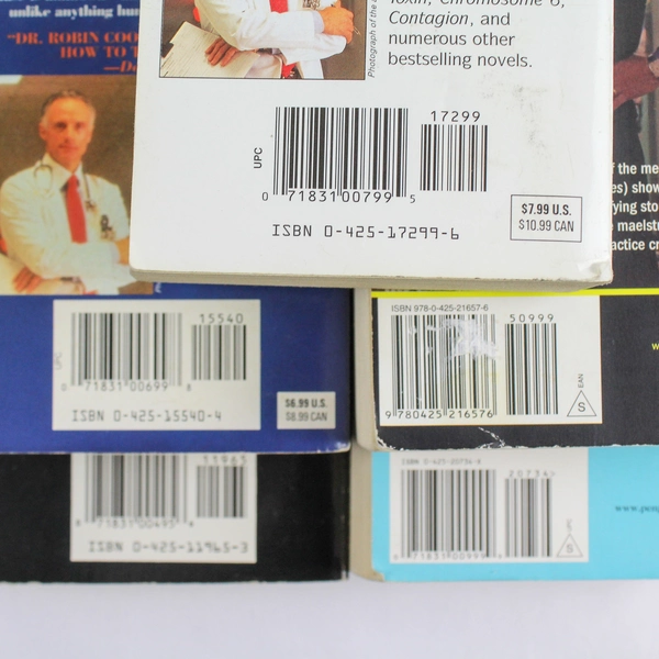 Lot of 5 Robin Cook Medical Thrillers: Mutation, Invasion, Vector & More