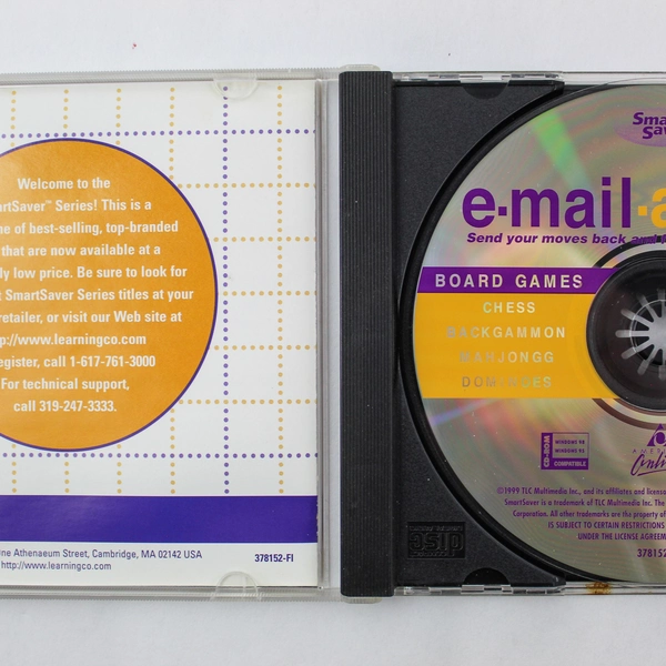 e-mail-a-game CD-ROM 1999 AOL Board Games for Windows 95/98 - Untested