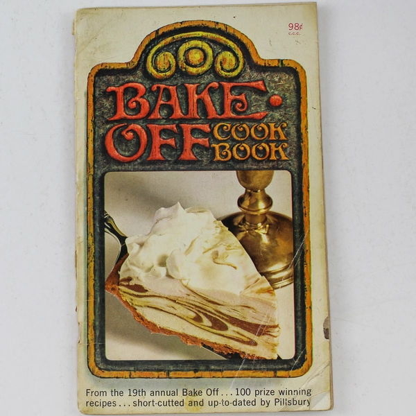 Pillsbury Bake Off Cookbook 1968 19th Annual Recipes Good Condition Vintage