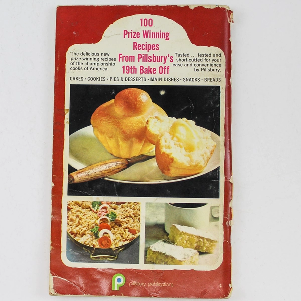 Pillsbury Bake Off Cookbook 1968 19th Annual Recipes Good Condition Vintage