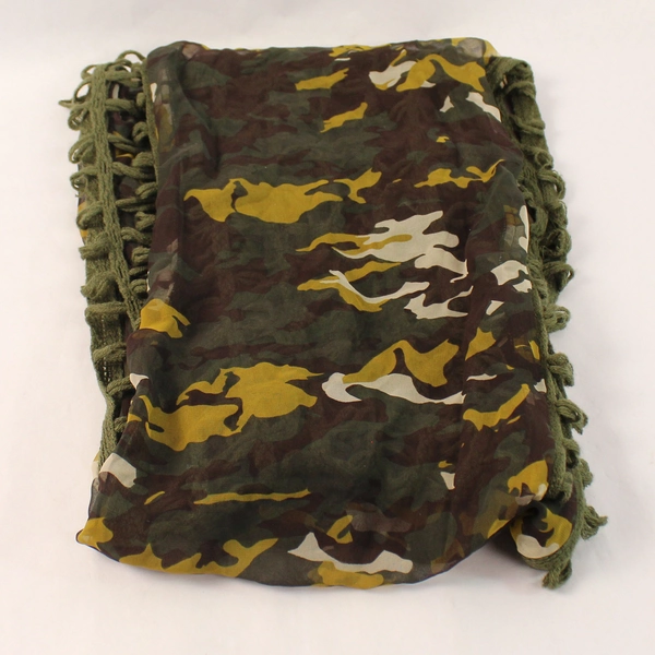 Lot of 2 Women's Camo & Brown Infinity Scarves - Pre-Owned, Stylish Accessories