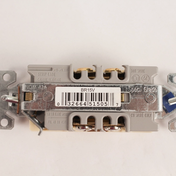 Lot of 6 Cooper 15A 125V Duplex Outlet Receptacles - Good Condition